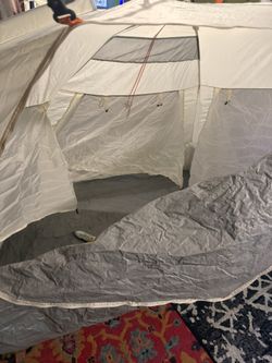 Beach /camping Tent