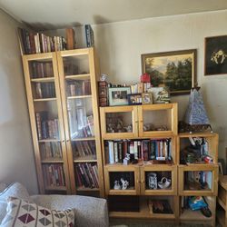 Bookcase/Shelving