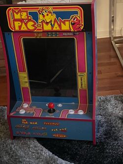 Ms. PAC Man Wall Machine & Other Games