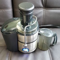 Large Juicer 800 Watts 2 Speeds