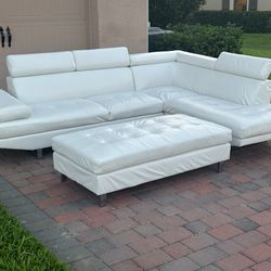 SECTIONAL COUCH FAUX LEATHER GREAT CONDITION OTTOMAN DELIVERY AVAILABLE 🚚