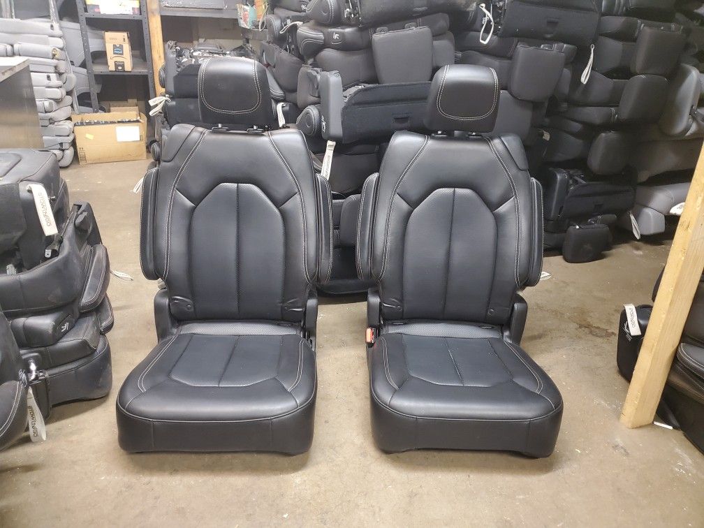 BRAND NEW BLACK LEATHER BUCKET SEATS for Sale in Houston, TX OfferUp