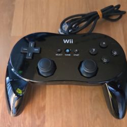 Official Nintendo Wii Pro Controller Classic Black RVL-005 OEM Tested. Working