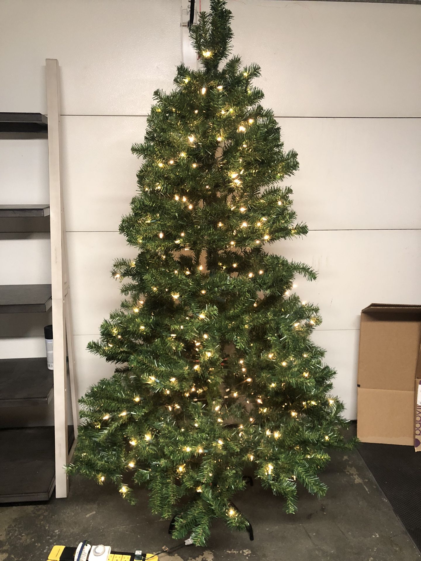 6.5’ Christmas Tree