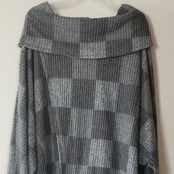 LULAROE LARGE GRAY WOMANS WRAP SWEATER