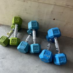 New pair of 8,10,12lb rubber dumbbells
