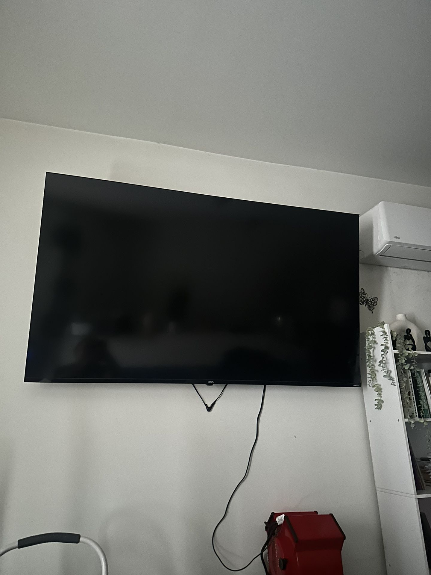 65 Inch tv Had For 2 Months