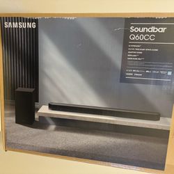 SAMSUNG (HW-Q60CF) – True 3.1.2ch Dolby Atmos Soundbar | SpaceFit Sound Pro | DTS Virtual:X | Adaptive Sound | Bluetooth & Wall-Mountable