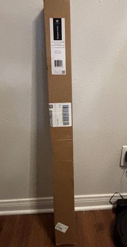 Cambria Designer Series Gold Curtain Rod – New