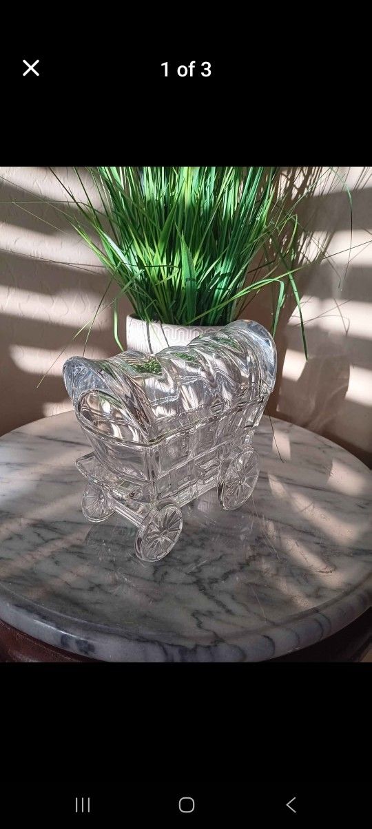 $24 L. E. Smith Conestoga Covered Wagon Clear Glass Candy/Trinket Box. RARE. 5" Tall 6" Across