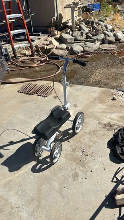 Knee scooter