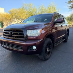 2010 TOYOTA SEQUOIA SR5, V8, CLEAN AUTO-CHECK, NICE SUV, COLD AC, RUNS GREAT, 3RD ROW SEAT, FINANCE AVAILABLE 🚘