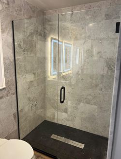 puerta de baño / shower door 