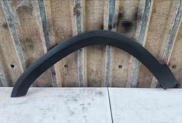 2022-2025 Volkswagen Taos Wheel Opening Molding Left Side OEM