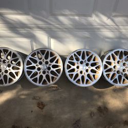 JEEP GOLD WHEELS
