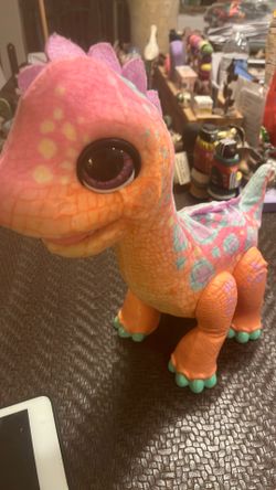 Furreal Friends Snackin' Sally Dinosaur Brontosaurus Electric Sound Motion Toy