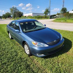 Toyota Camry 2003 XLE