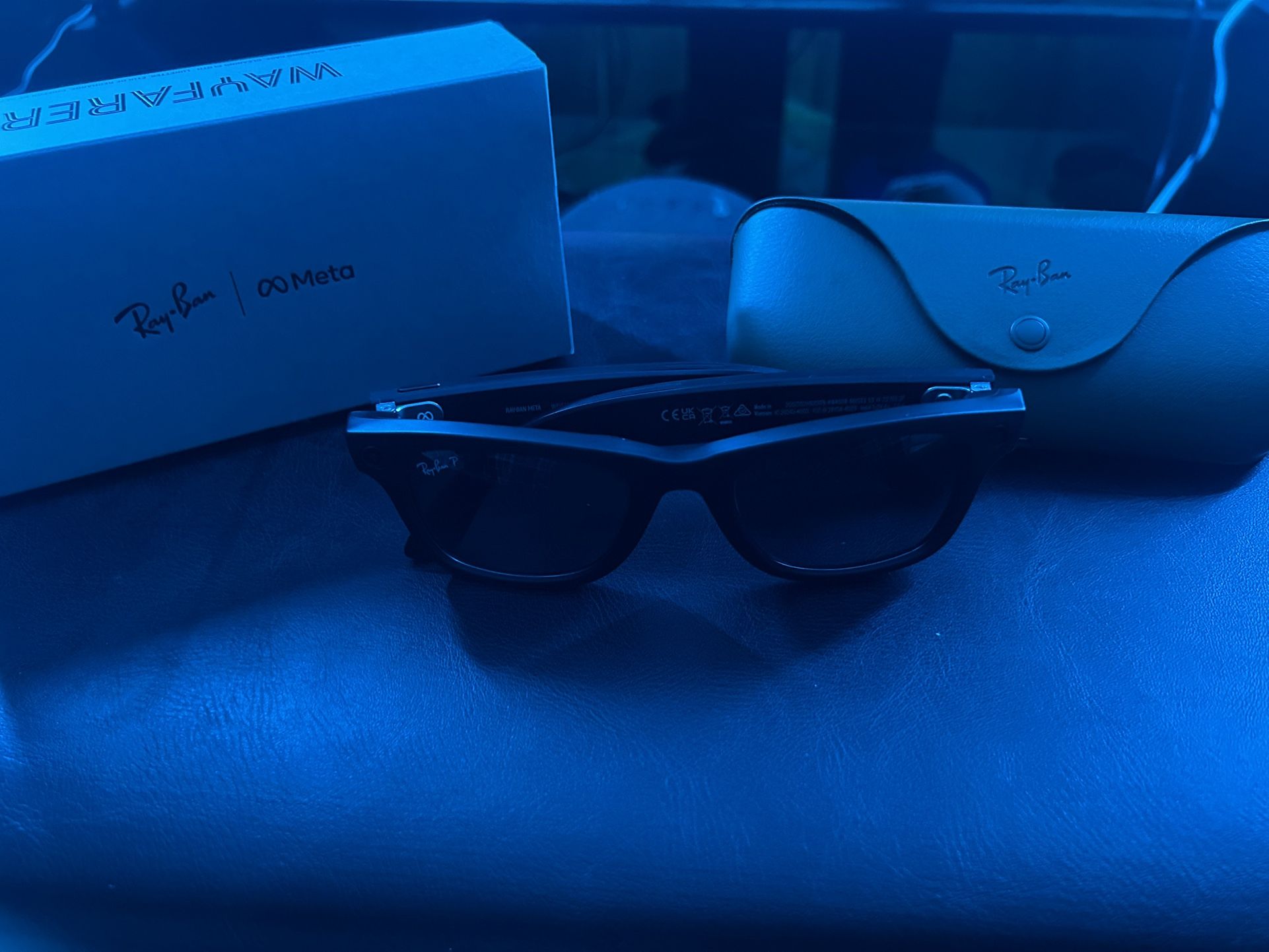 NEW* Meta Ray-Bans + Charging Case + WARRENTY