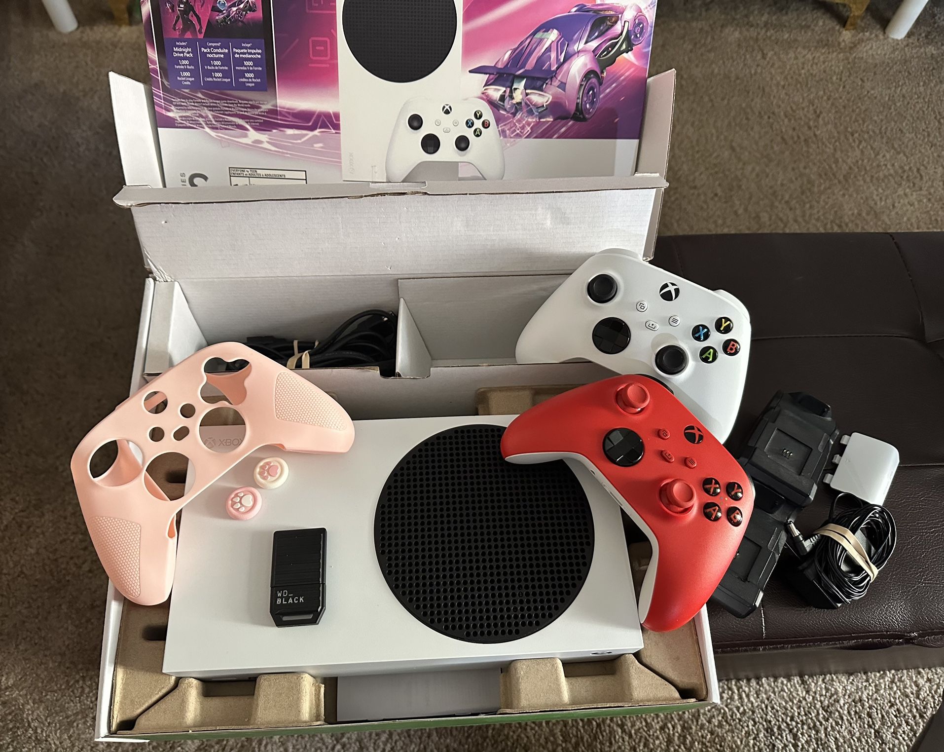 Xbox Series S 1.5TB 512GB + 1TB Expansion Drive Bundle