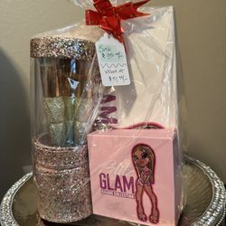 Glitz & Glam Deal ✨ Bold Beauty Set for Less!