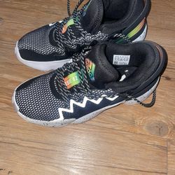 New Adidas DON issue 2  Tennis Shoes