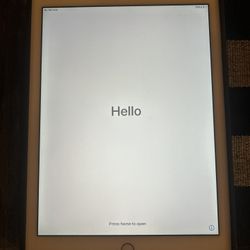 GENERATION 8 IPAD ROSEGOLD W WHITE