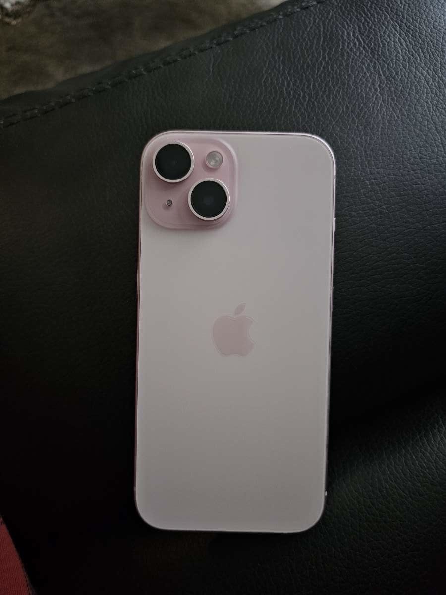 iPhone 15 128GB Unlocked