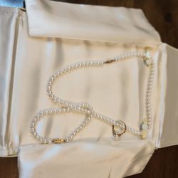 Pearl Necklace , Bracelet And Ring