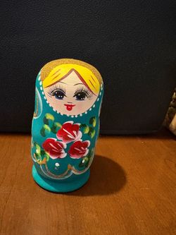 4 inches tall Teal Floral Russian Nesting Doll Set