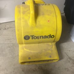 Tornado Carpet Blower 