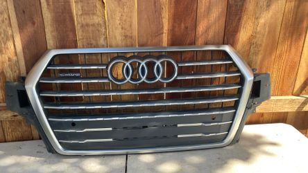 2018 2019 2020 AUDI Q5 SQ5 FRONT GRILLE OEM