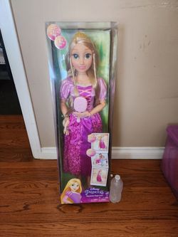 Disney Princess Playdate Rapunzel (32")