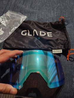 Glade Optics Adapt 2 lense