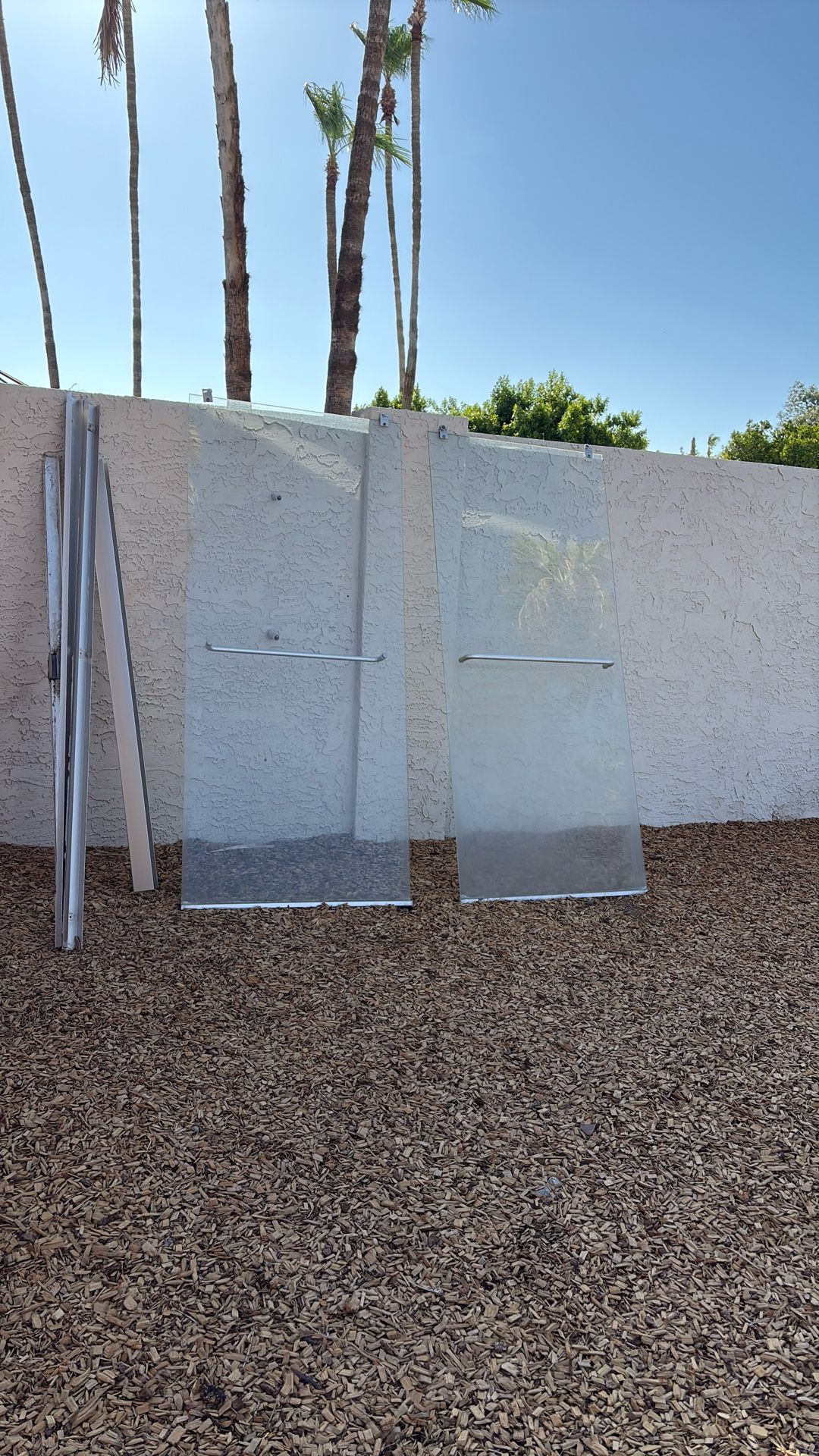 Free Glass Shower Doors
