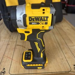 Dewalt 1/4 Speed High Torque Impact Driver