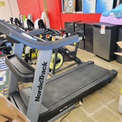 ‼️ NordicTrack Treadmill ‼️