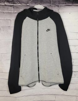 Nike Tech Fleece