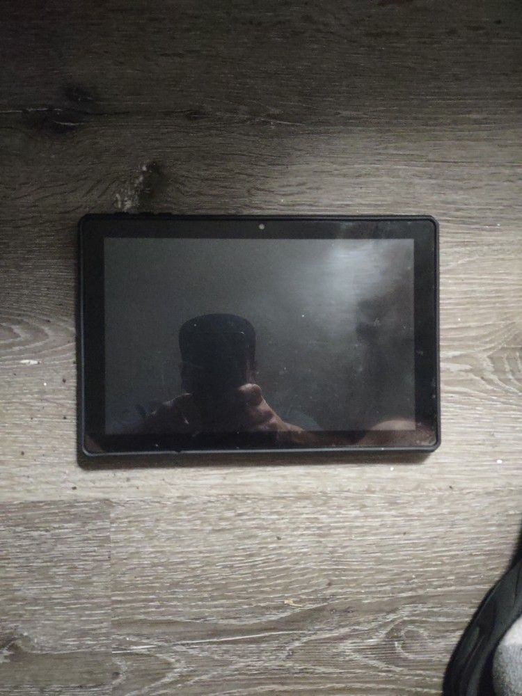 Tablet/ Android/ 10" Screen 