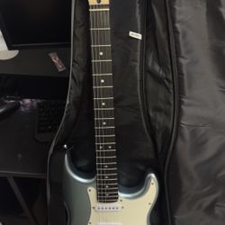 Donner DST-152R Electric Guitar
