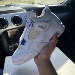 Jordan 4 metallic purple