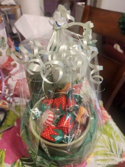 Bath Body Gift Set Coffee Mug And Candy