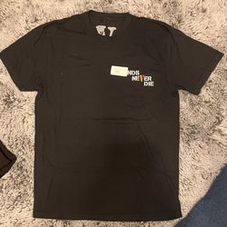 Legends Never Die V Lone Medium T Shirt