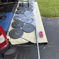 7’ Standard Barbell, Quick Locking Collars, And Weights- All New