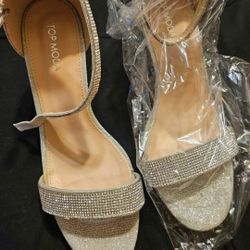 Size 10 Heels NEW