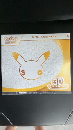 Pokémon TCG 30th Celebration Elite Trainer Box