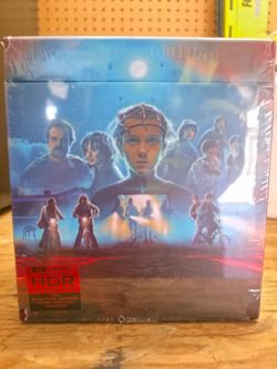 Stranger Things: The Complete Series | Deluxe Edition 4K UHD