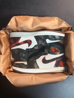 DS 1.1 Jordan 1 Size 11. $120