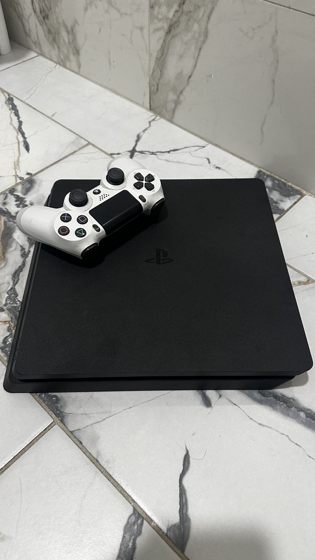PS4