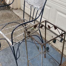 Yard Stuff Iron Metal Chair Needs Restrapping 