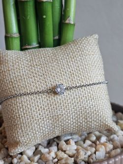 300+  piezas de joyería zirconia